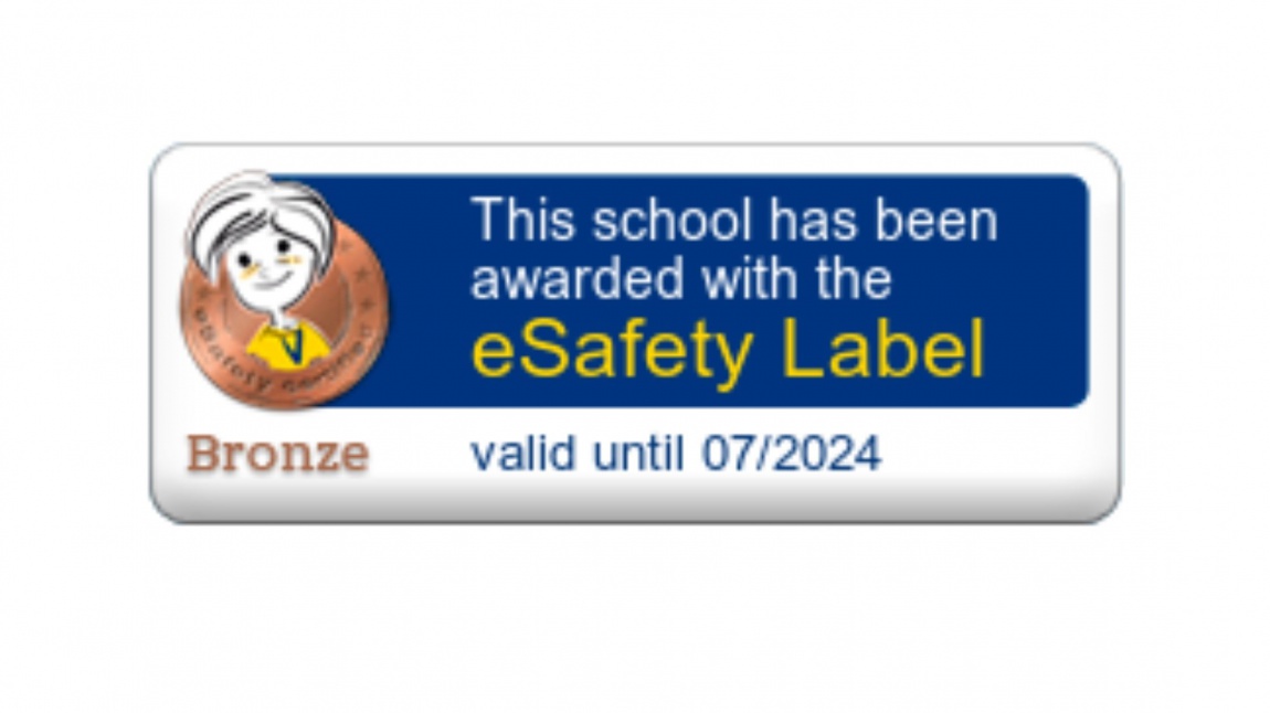 Okulumuz Güvenli İnternet Bronz Etiket Almaya Hak Kazanmıştır